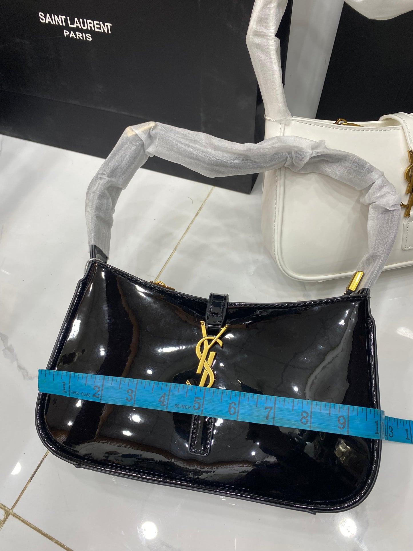 Saint Laurent Shoulder Bag