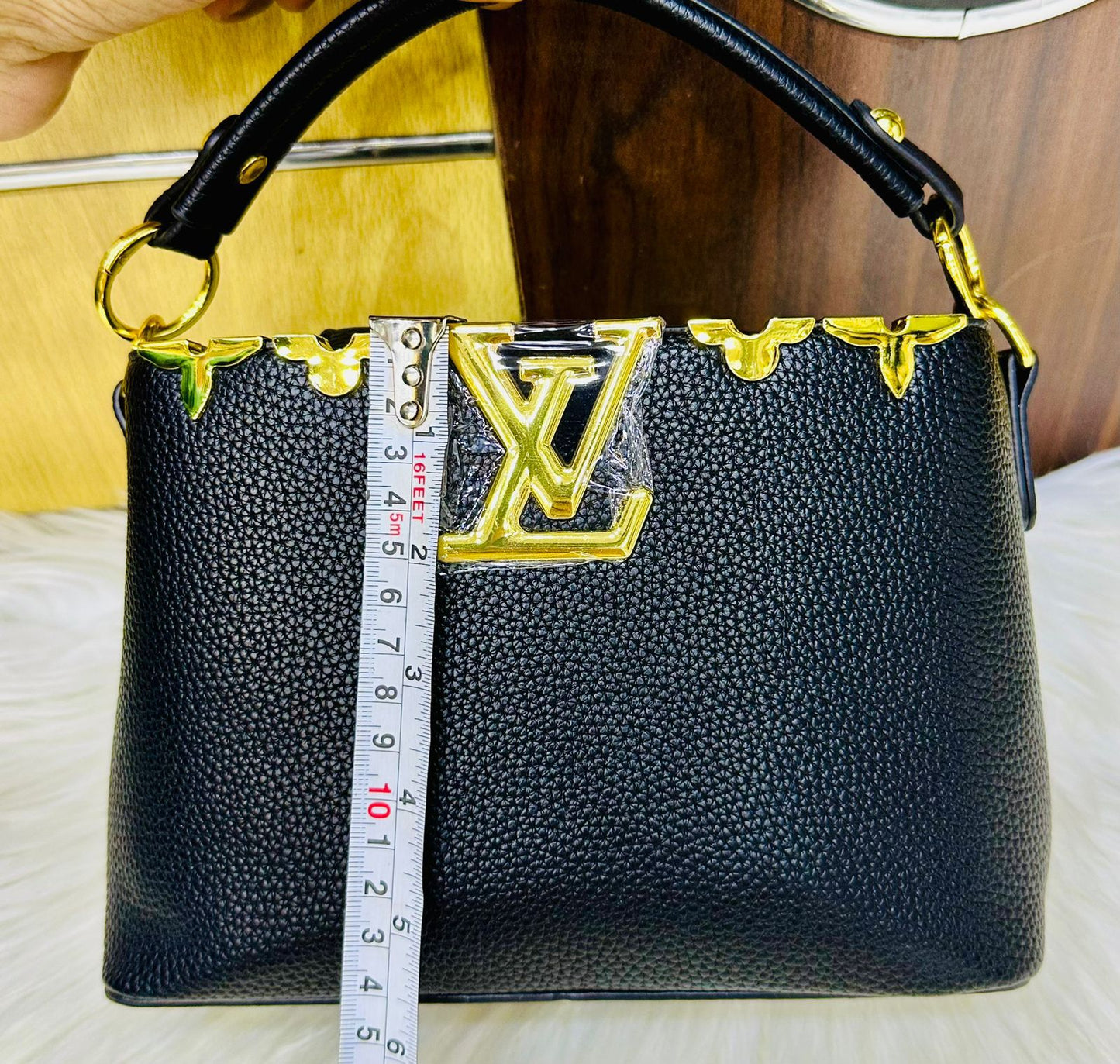 Louis Vuitton Shoulder Bag