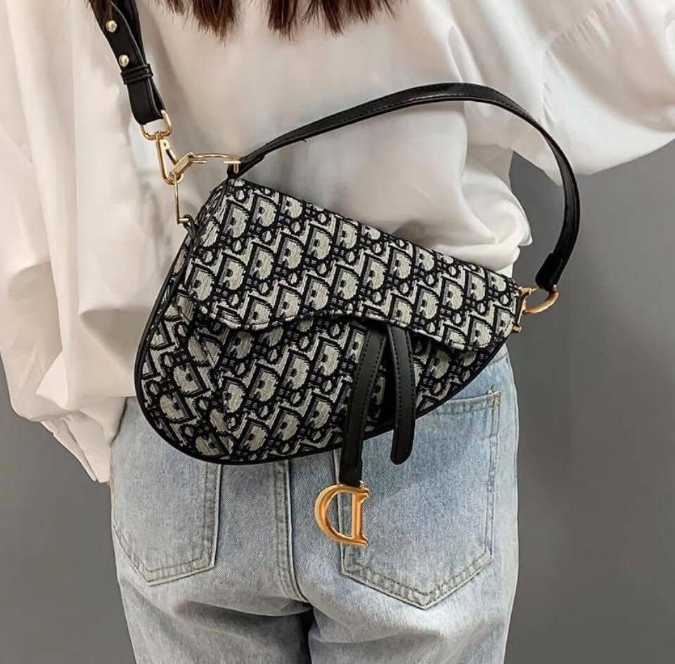 Christian Dior Shoulder Bag