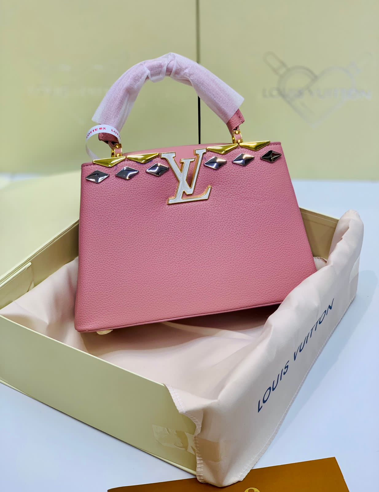 Louis Vuitton Hand Bag