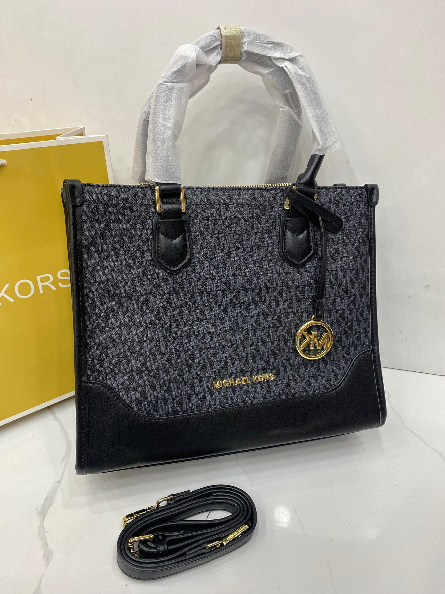Michael Kors Hand bag