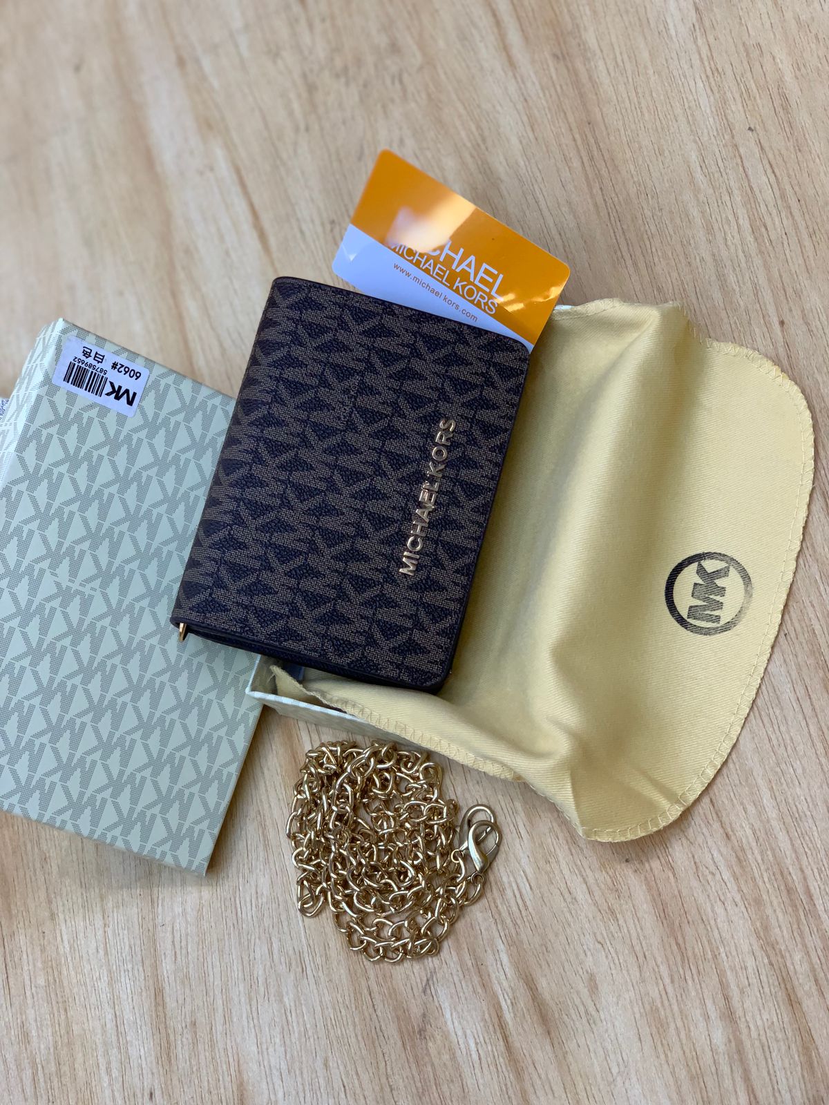 Michael Kors Cross Body Bag